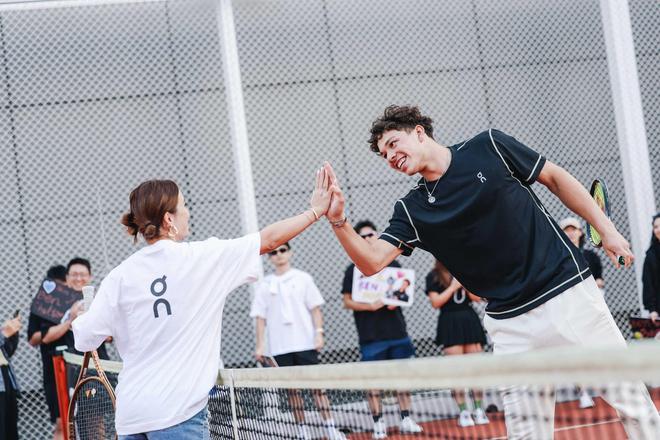 的精神尤为 的精神尤为