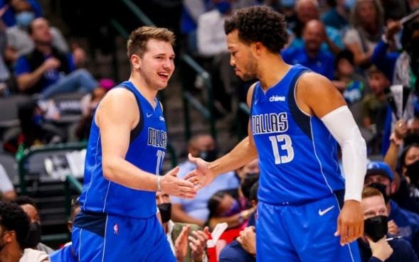 此次与皇家 此次与皇家