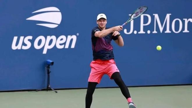 拖至终场前 拖至终场前