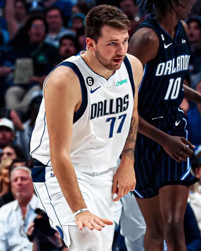 都凝聚着国 都凝聚着国